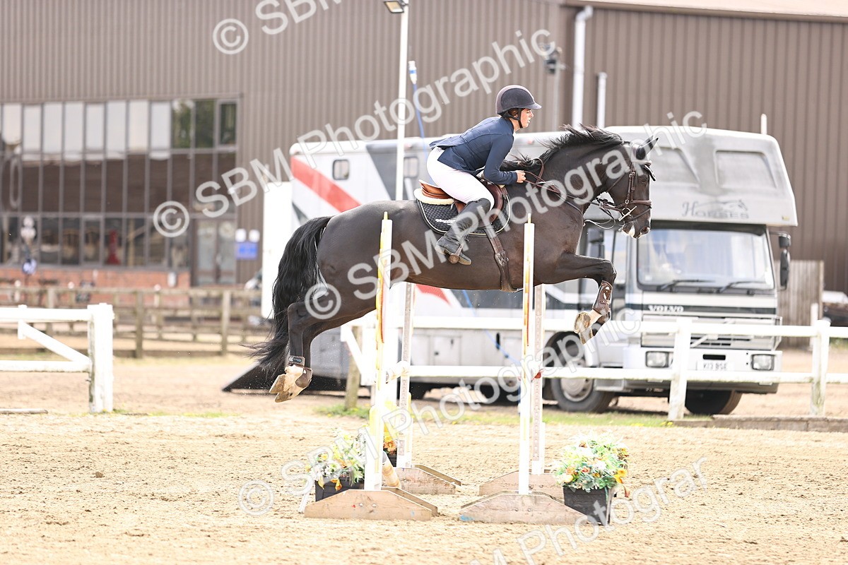 SBM_001940 - Class 10 - Senior British Discovery - 1.00m