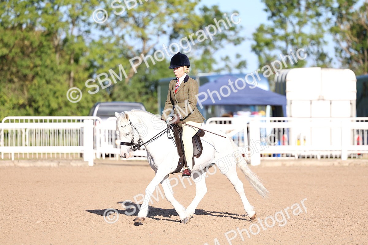 SBM_07806 - Class 301 - Ridden M&M - Small Breeds