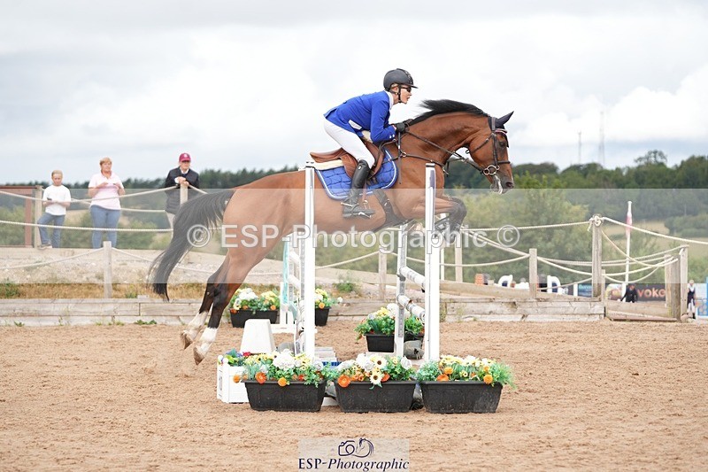 260730-104532-01725 - Cls 1 British Novice and 90cm
