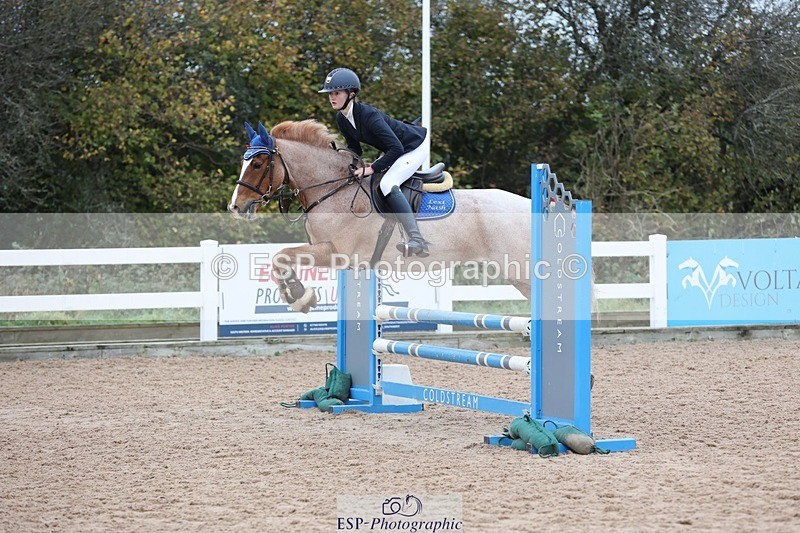 241116X-100956-00759 - Cls 08 Pony Winter Nov Champs