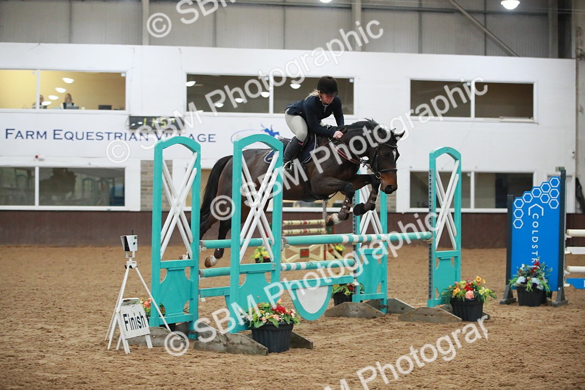 SBM_001171 - Class 4 - Senior Newcomers - 1.10m Open