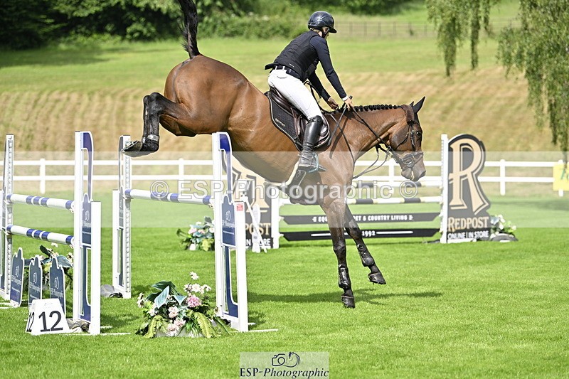 250613A-100535-00285 - Cls 1 Snr Newcomers and 1.10m Open