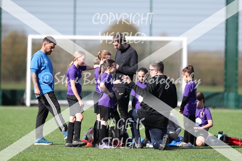 1DX20166 - 2026-03-21 FC Abbey Meads U9 Purple Girls V Stratton Juniors FC U9 Pheonix Girls
