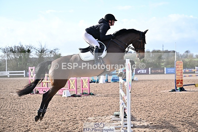 260220-143440-00907 - Cls 6 Foxhunter and 1.20m
