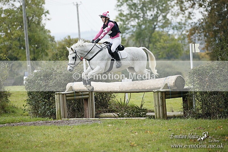 WWHT 181020 WWHT 181020 1875 - WWEC Open (1.00m)  18/10/20