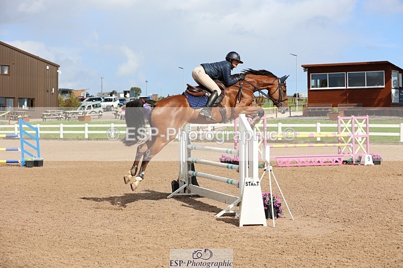 250913-143545-07406 - Cls 25 1.05m Amateur Quali