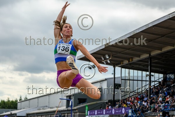 Sen25SUN-916376 - Field Female Set One