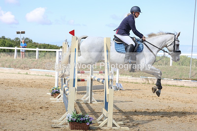 3E7A1046 - Class 4: Senior British Novice/90cm open