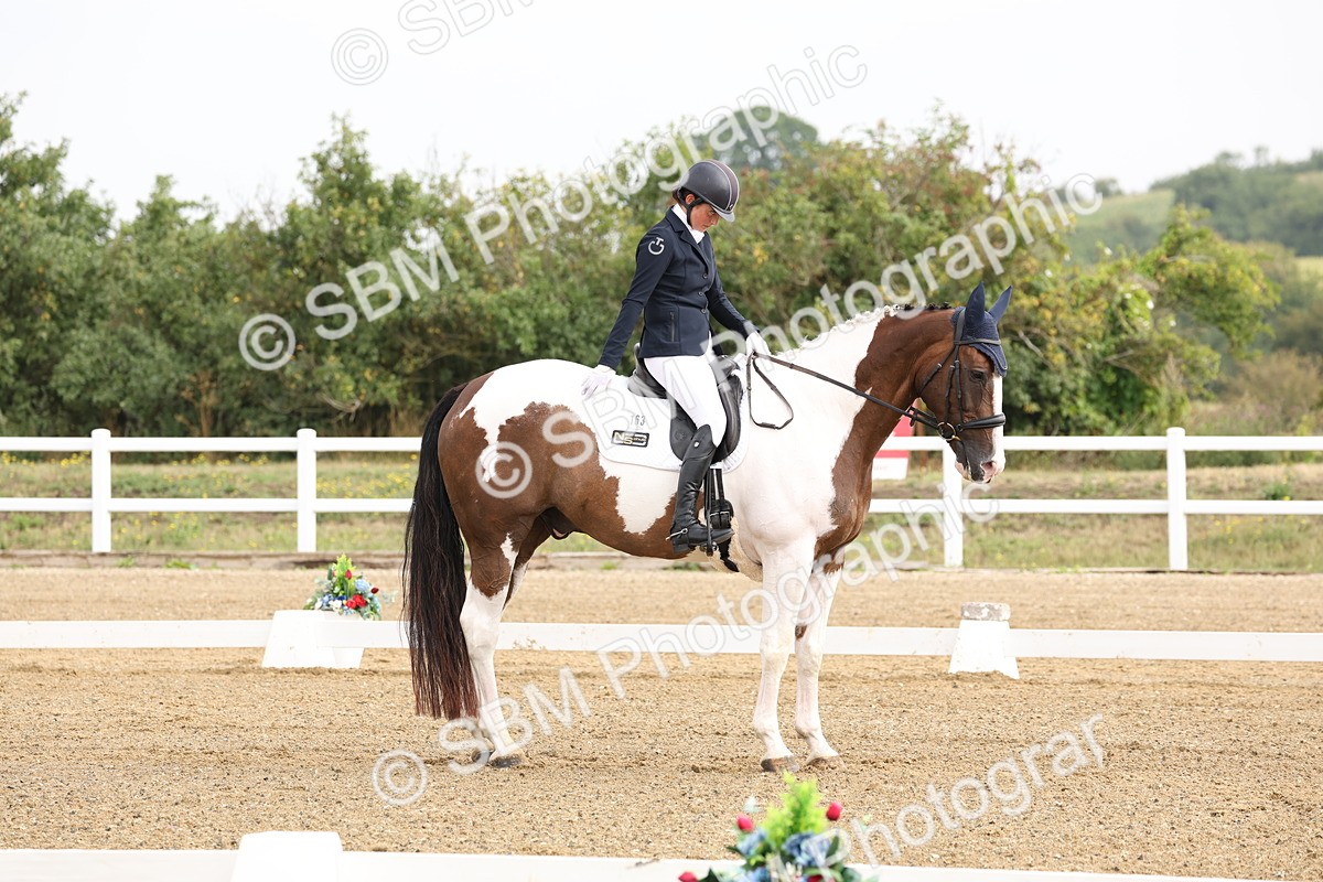 SBM_005461 - Class 6 - Novice 6 - 9.30-10.12