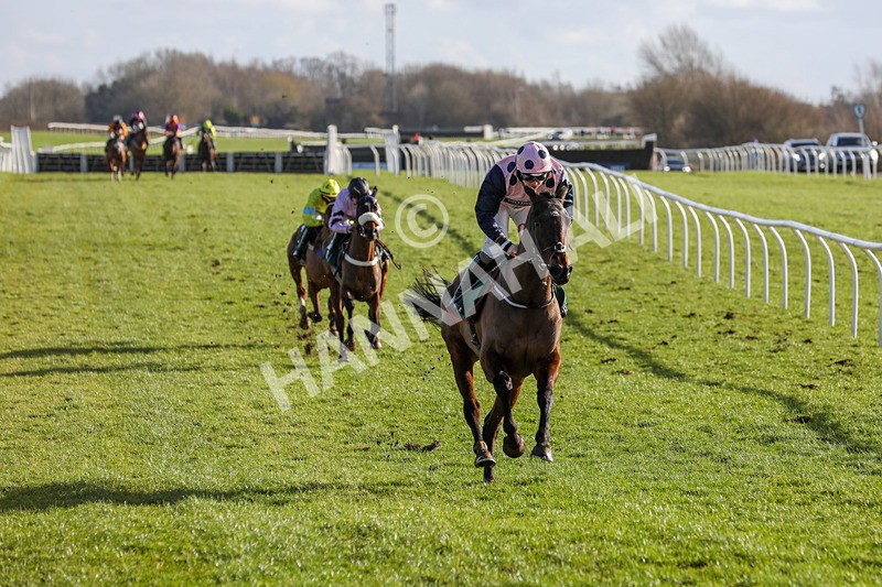 120224-Race 1-Pickanumber-7229 - Race 1