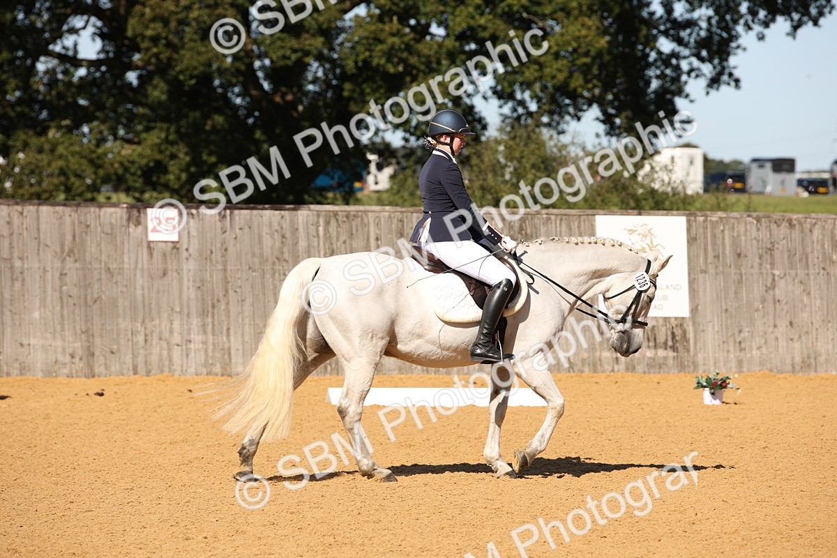 SBM_18540 - D31 - Grand Tour - PYO Open