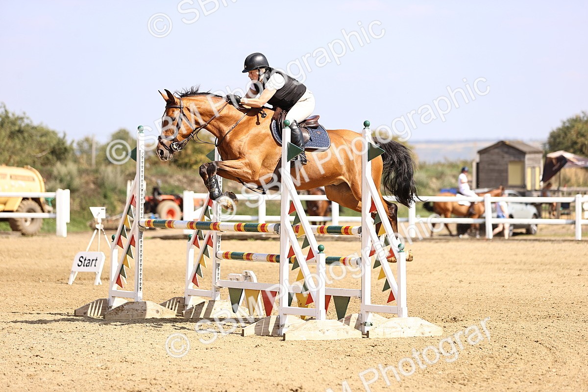 SBM_006894 - Class 13 - Senior Newcomers - 1.10m