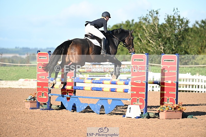 240912A-090105-00025 - Cls 1 Snr 1.05m & 1.10m Open