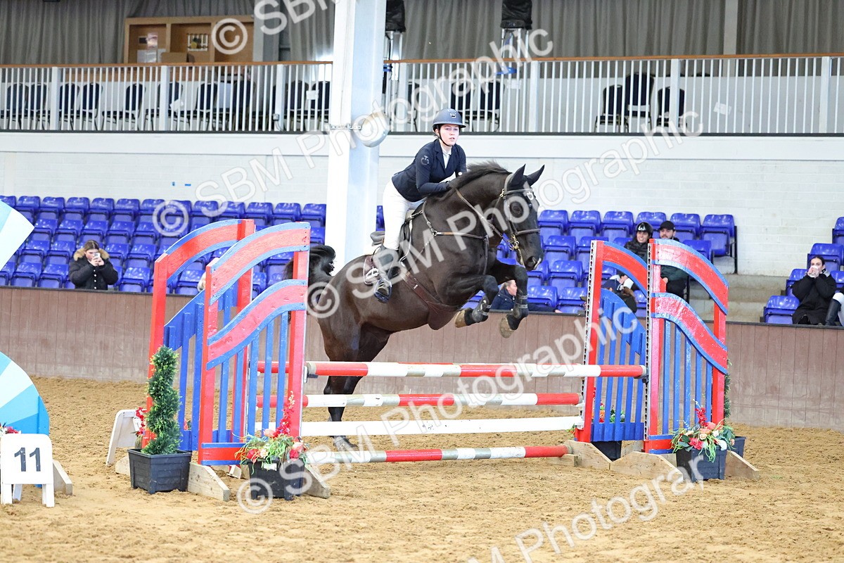SBM_005618 - Class 22 - Bliss of London Novice Winter Championship Qualifier 90cm