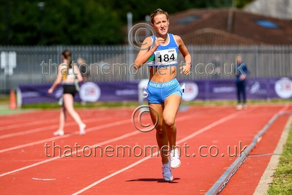 Age25SAT-926290 - Track Female Set One