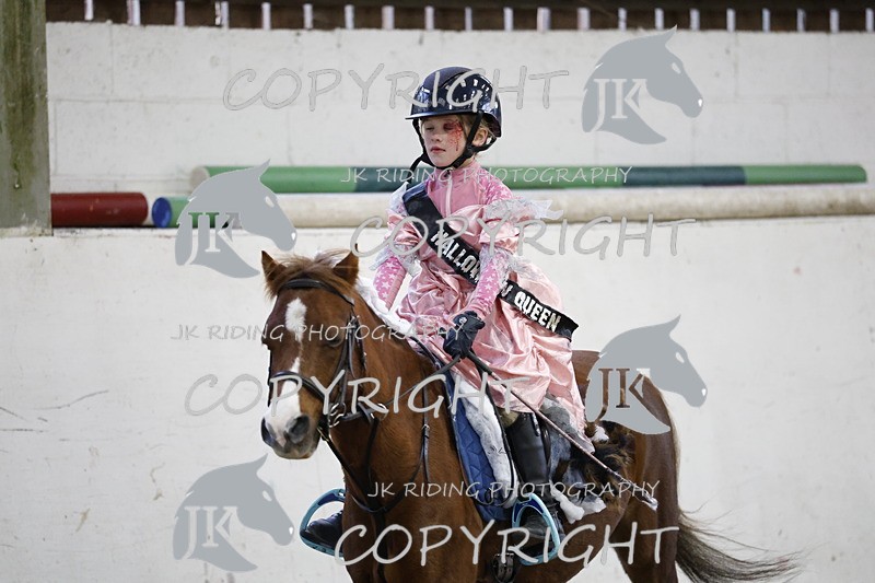 _T0A0772 - Class 1 Cross poles