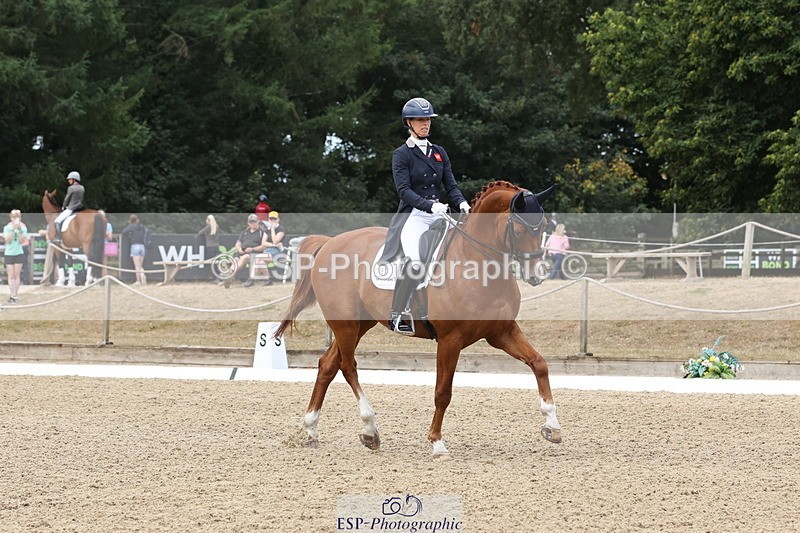 250809A-111730-02731_099-MissHannahBiggsDutchHabourH - 077-704-2164