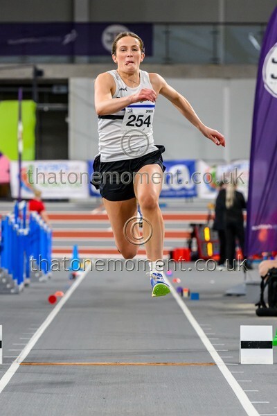 SenInd26-910536 - Field Female Set Two