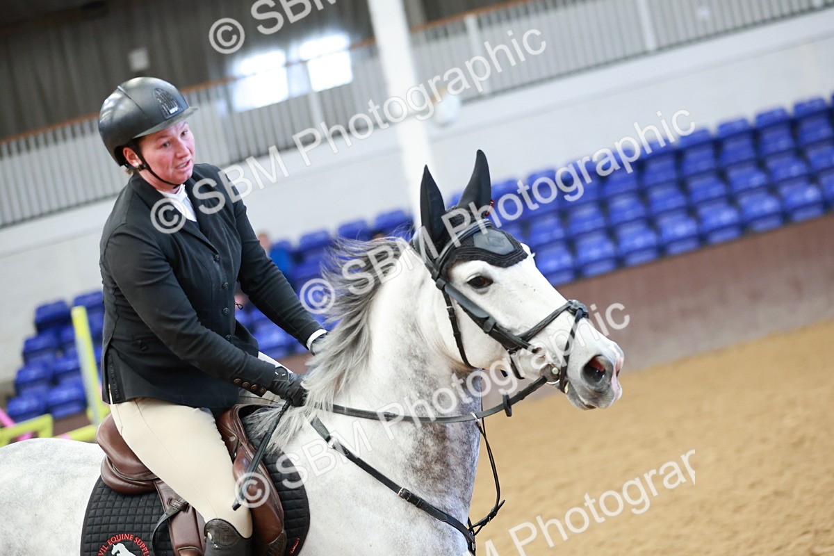 SBM_003709 - Class 11 - Senior Newcomers - 1.10m