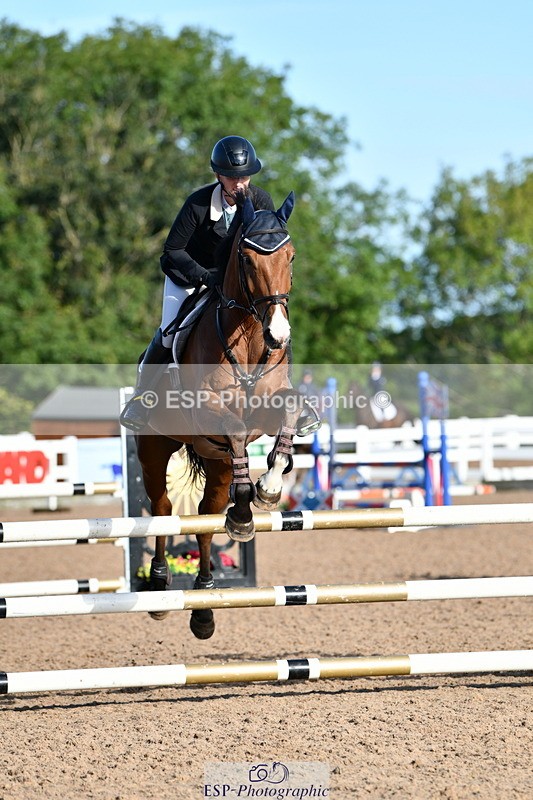 240913A-091708-02886 - Cls 20 Snr British Novice and 90cm Open