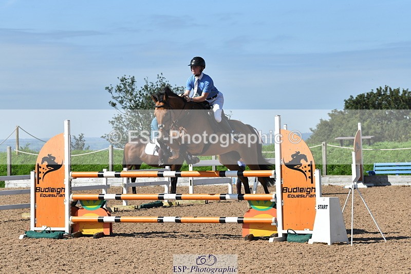 230903A-111503-03855 - Cls 13 1.05m Amateur Quali