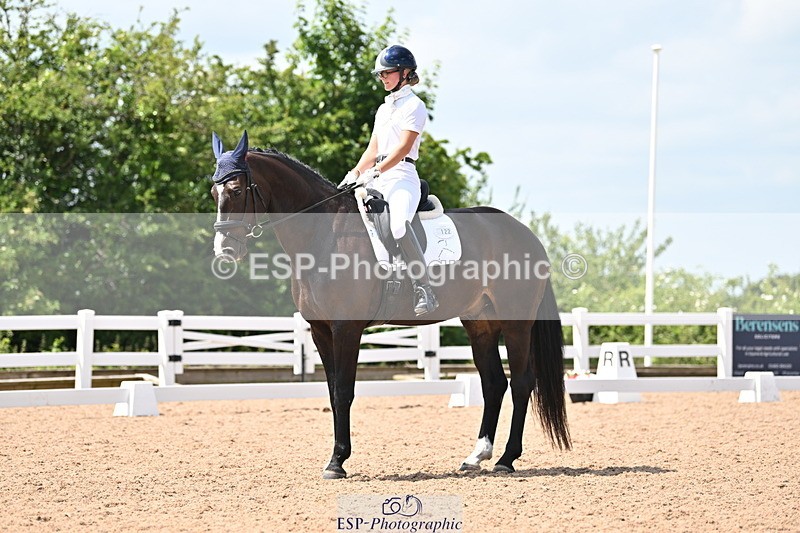 240621A-142800-03926 - Cls 11 BD Medium 73