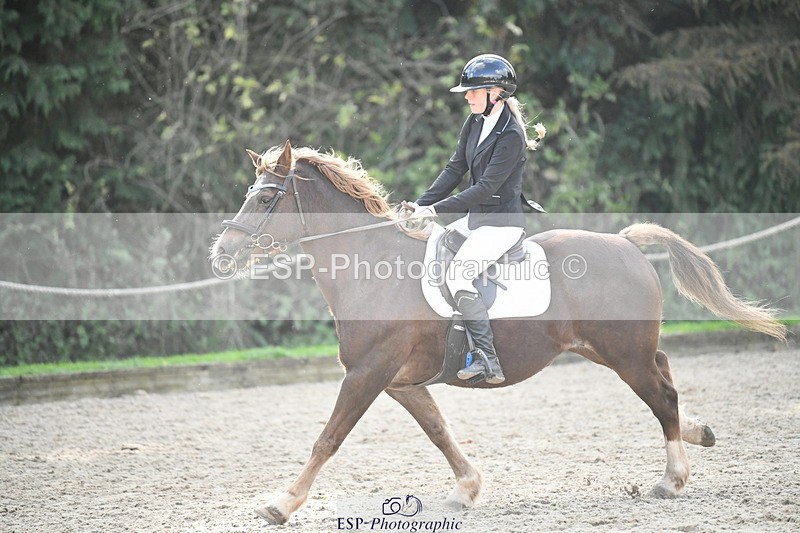 251004A-145707-01592 - Classes 8 & 9 70cm