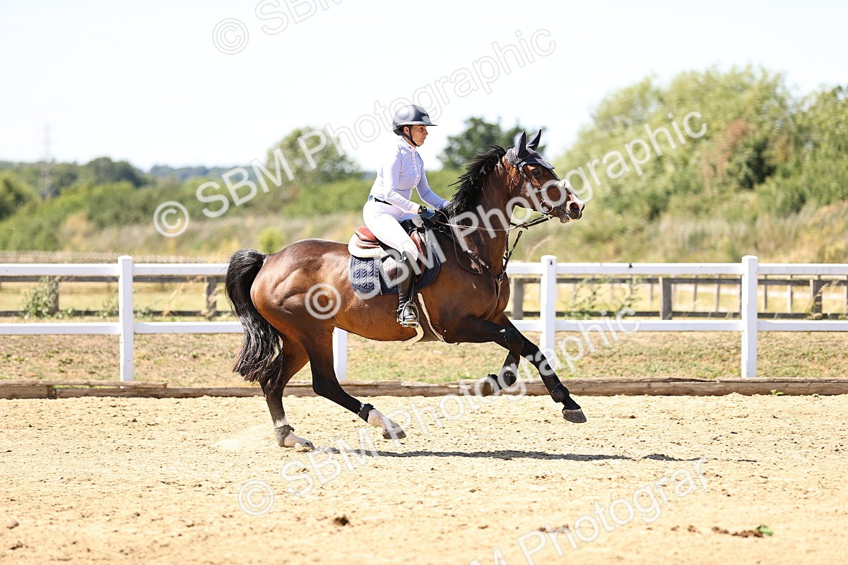 SBM_014986 - Class 15 - Senior Newcomers - 1.10m Open
