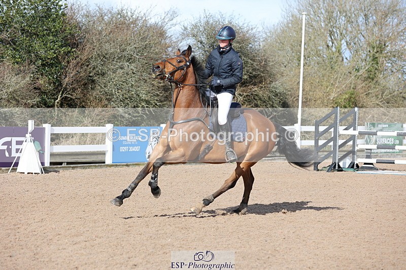 240223A-120032-01041 - Cls 4 Snr 1.05m Open