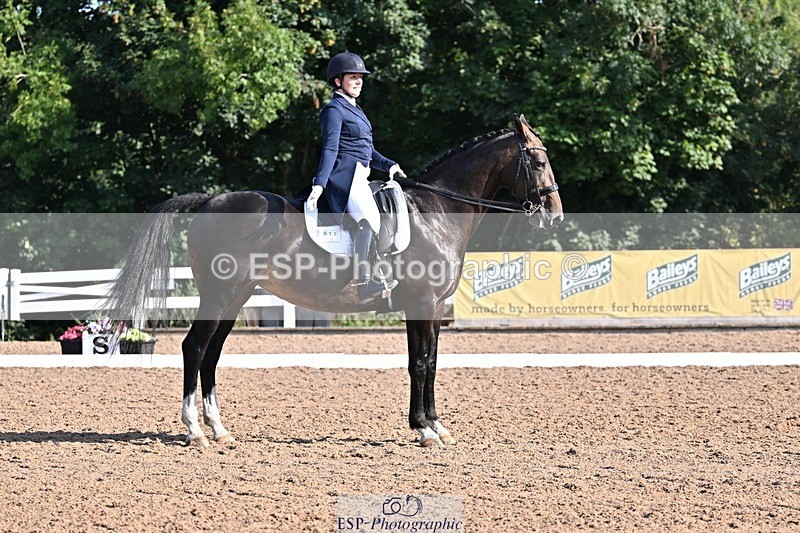 250816-091258-02201 - 013-Chloe.CocksIndulgence