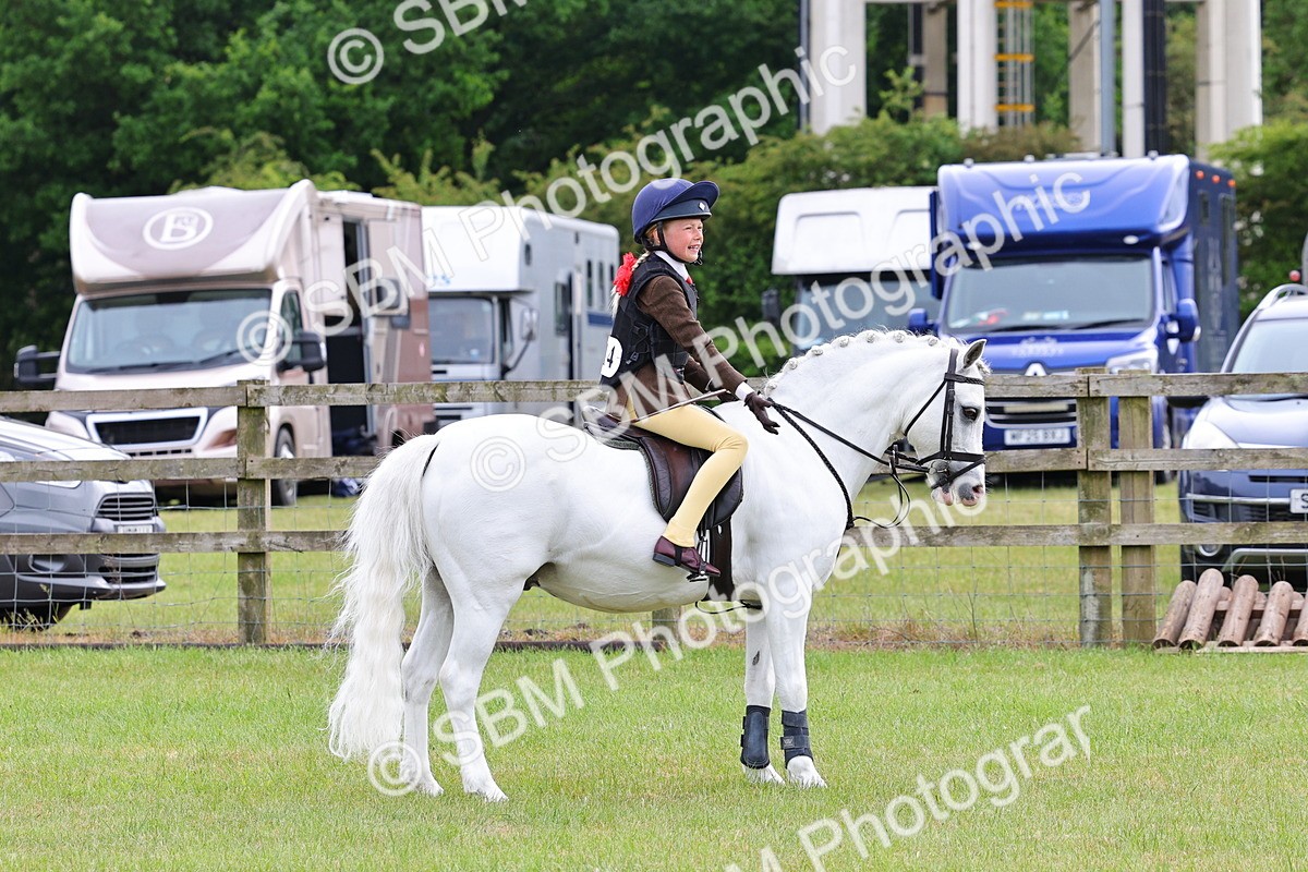SBM_09596 - Class 44-45 - LIHS BSPS Open Nursery and Cradle Stakes