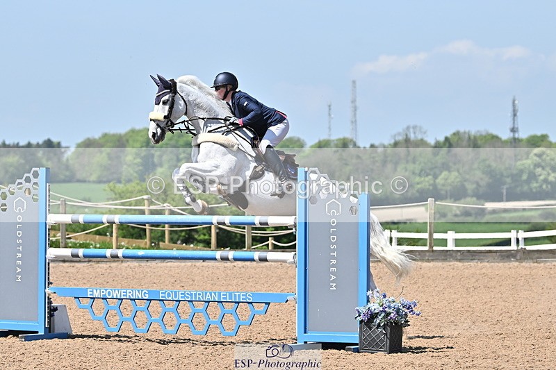 240509A-122404-01745 - Cls 10 National 1.30m Open