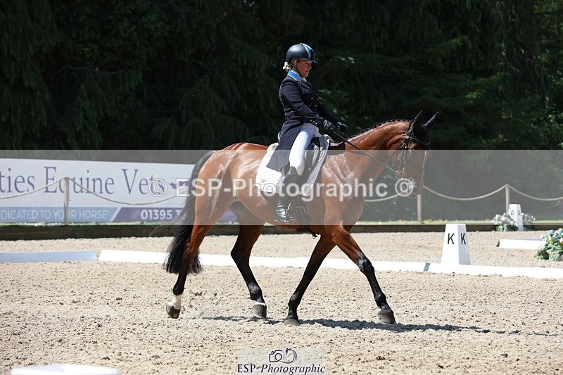 230526-120215-06142 - 158-RED_LETTER_DAY_II_(GB)-Imogen_Murray-WEDTrotUp+DR