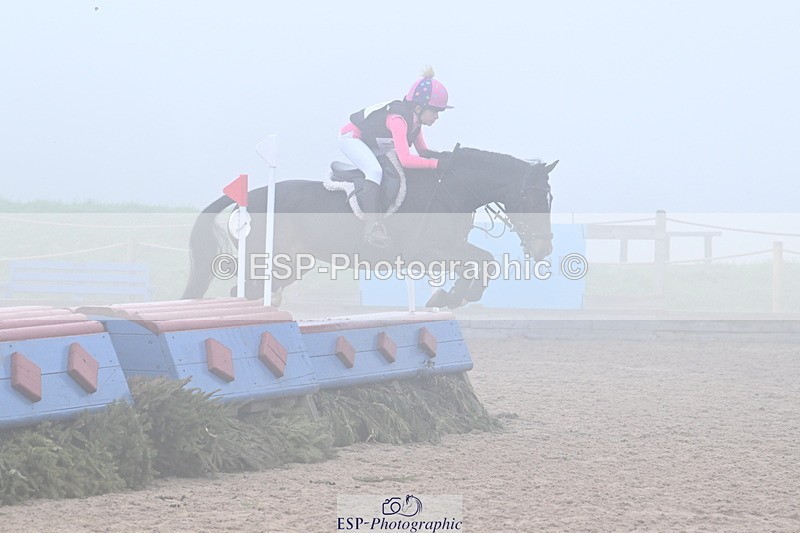 231021B-104636-00175 - 70cm