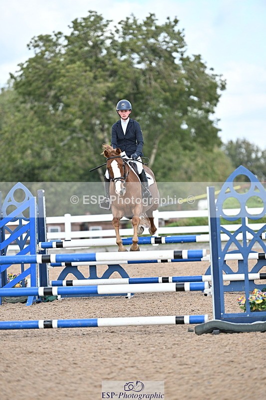 241005A-114954-03582 - SAT Cls 17 95cm Amateur Quali