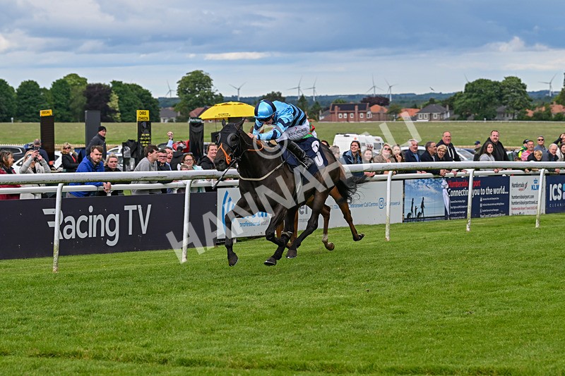 290524-Race 8-Yazaman-7627 - Race 8