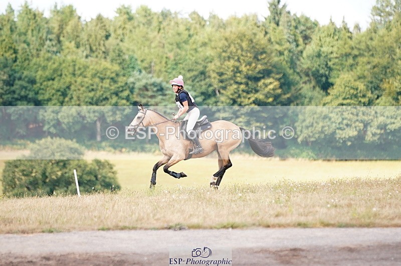 250803A-161508-17096 - Q-751-Fiona.Lewis-BALLYANNY.BUTTONS