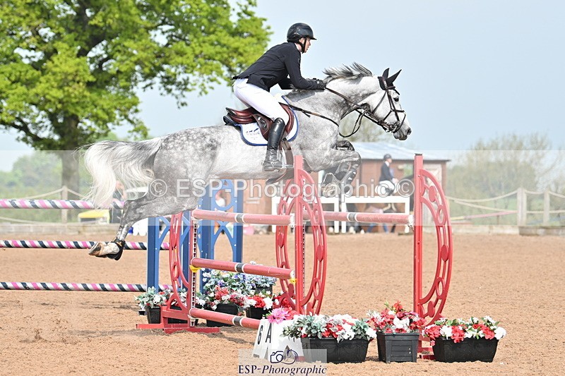 240512A-101506-17188 - Cls 48 National 1.30m Open