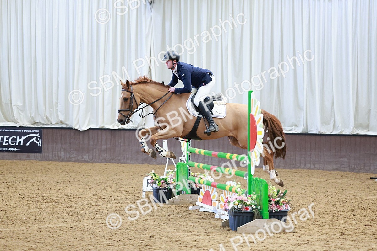 SBM_003141 - Class 10 - Nupafeed Supplements Senior Discovery/ 1m Open