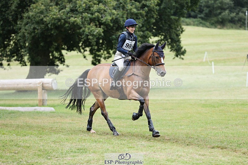 240825X-180800-38484 - 80cm XC 17.30 to End