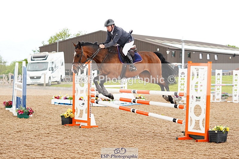 240526A-112640-07799 - Cls 26 Chard Equ 1.05m and 1.10m Grand Prix