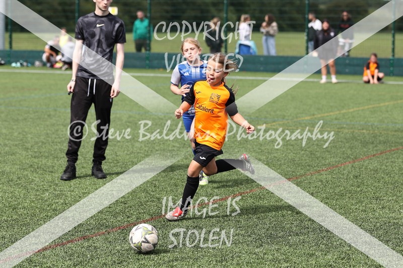 1DX30992 - Sat 13th U9 Girls