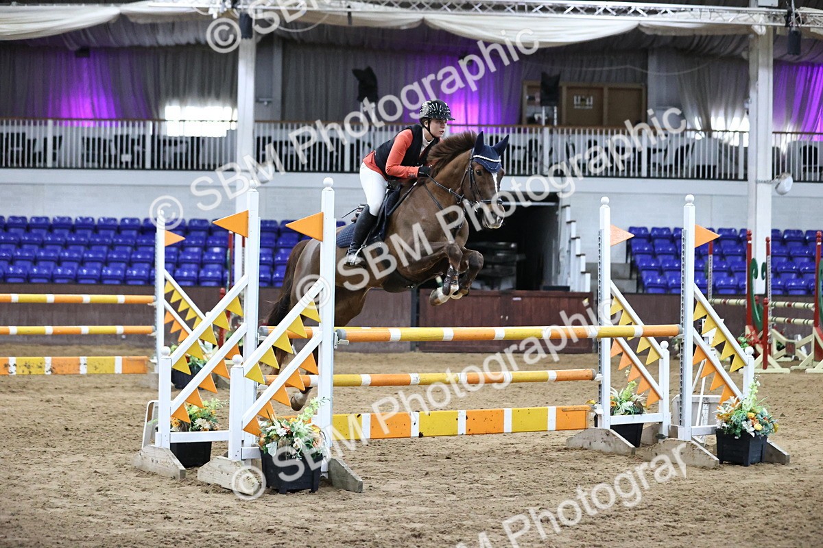 SBM_001799 - Class 4 - Senior Newcomers - 1.10m Open