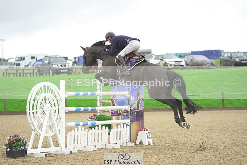 230730A-132922-10112 - Cls 27 Chard Grand Prix