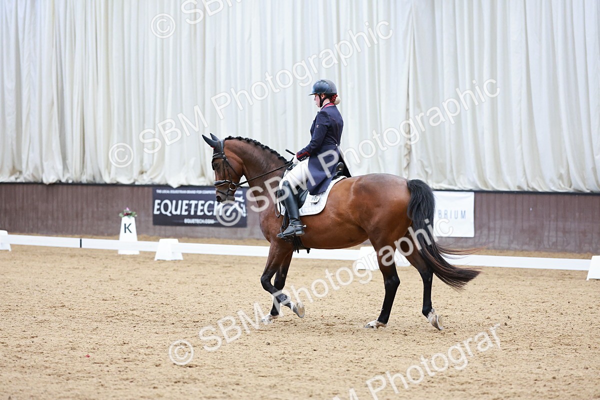 SBM_014268 - Class 4 - FEI INT I