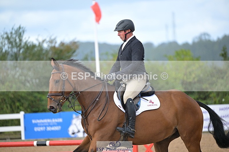 240912A-110935-01110 - Cls 9 Snr Discovery and 1m Open