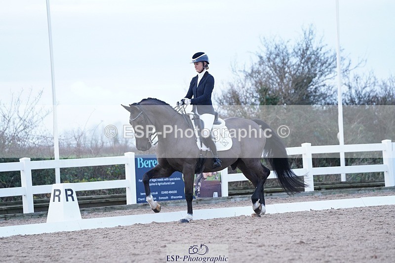 241214-163056-02311 - 139-Holly.Kerslake-Platinum.Cabachon