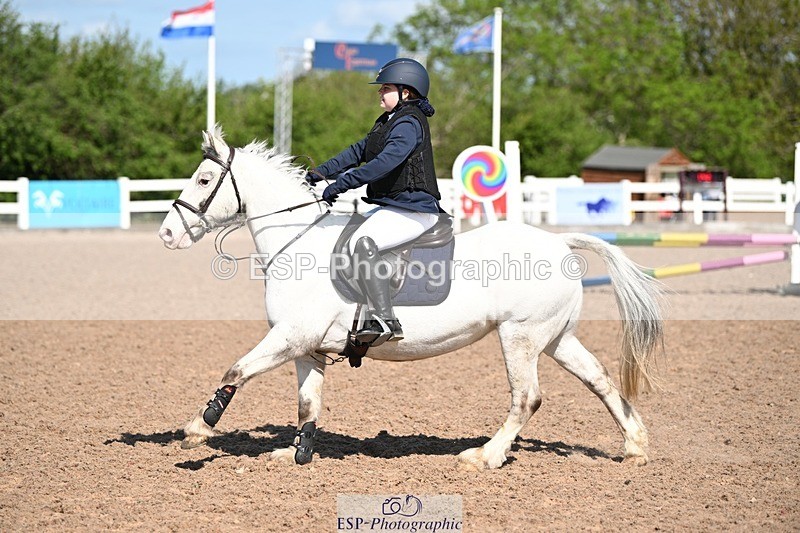 250504-102501-02065 - Cls 15+16 Club and Schools 70cm