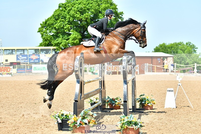 230609A-120002-00742 - Cls 2 Newcomers