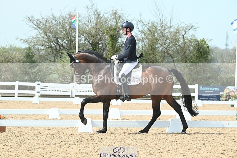 250403-121233-02263 - 048-Angus.Corrie-Deane-Maigret.VD.Watermolen